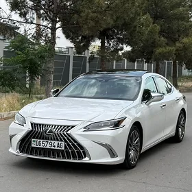 Lexus ES 350 2020