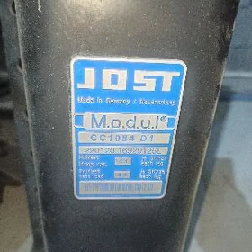 prisep saklayan ayaklary jost