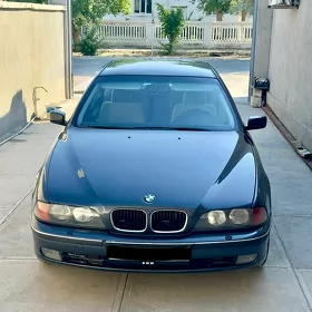 BMW E39 1998