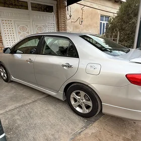 Toyota Corolla 2011