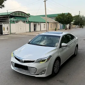 Toyota Avalon 2013
