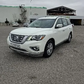 Nissan Pathfinder 2020
