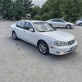 Infiniti I30 2001