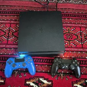 ps 4 slim