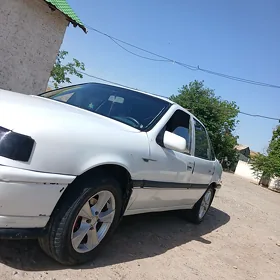 Opel Vectra 1992