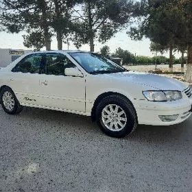 Toyota Camry 1999