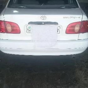 Toyota Corolla 2000
