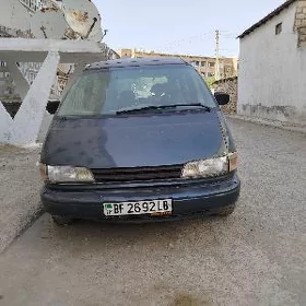 Toyota Previa 1999