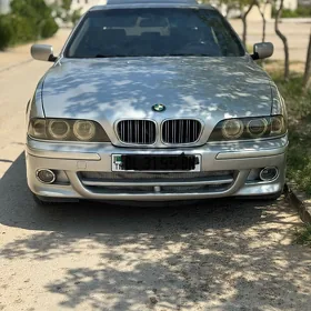 BMW 528 2000