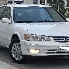 Toyota Camry 2000