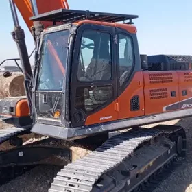 JCB Polemaster Plus 2021