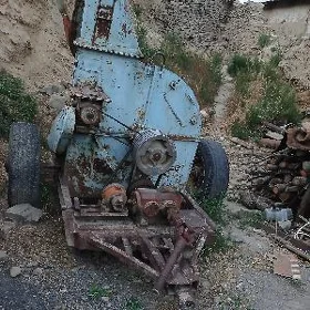 MTZ T-28 2003