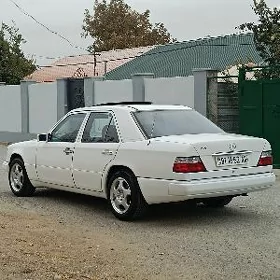 Mercedes-Benz 190E 1994