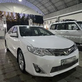 Toyota Camry 2012