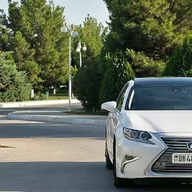 Lexus ES 350 2018