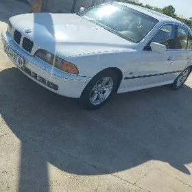 BMW 528 2000