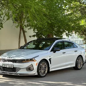 Kia K5 2021