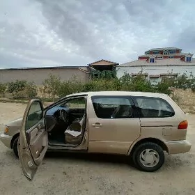 Toyota Sienna 2000