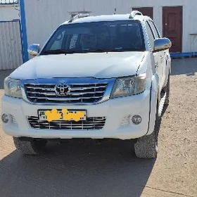 Toyota Hilux 2012