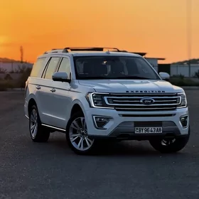 Ford Expedition 2021