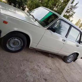 Lada 2107 2000