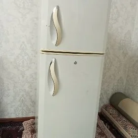 LG HALODILNIK