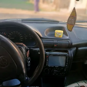 Opel Astra 1996