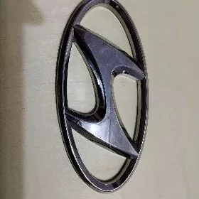 emblema hunday
