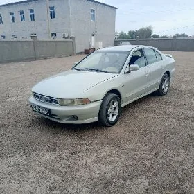 Mitsubishi Galant 2001