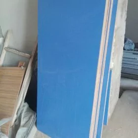 Мебел материал