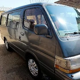 Toyota Hiace 1993