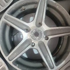 diska 14lik 4desik toyota