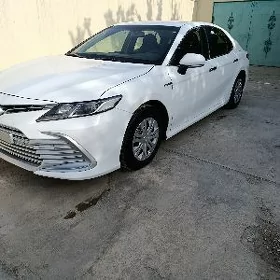 Toyota Camry 2022
