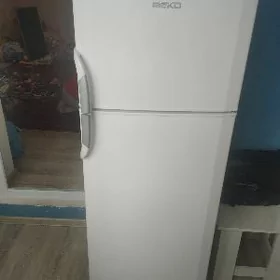 Веко. холодильник