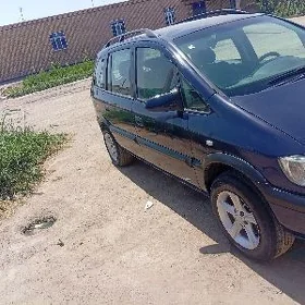 Opel Zafira 1999