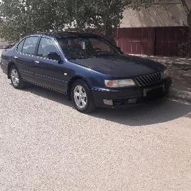 Nissan Maxima 1995