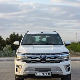 Ford Expedition 2023