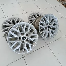 Camry Aziyada R16