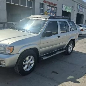 Nissan Pathfinder 2002