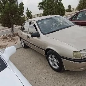 Opel Vectra 1990