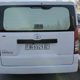 Toyota Hiace 2020
