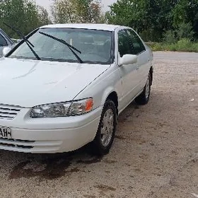 Toyota Camry 1999
