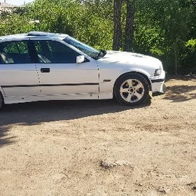 BMW 325 1992