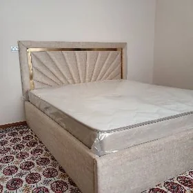 spalnyy krowat