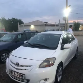 Toyota Yaris 2007