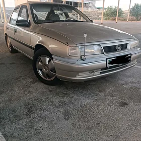 Opel Vectra 1992