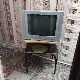телевизор