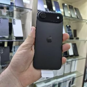 I PHONE 17. AIR