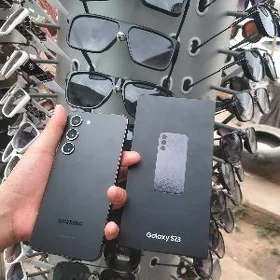 SAMSUNG S23