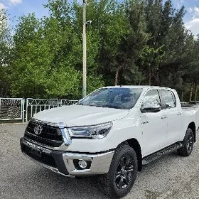 Toyota Hilux 2025